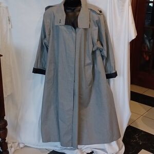 Vintage J. Gallery Oversized Houndstooth w/Polka Dot Trim Trench Coat Sz 9/10